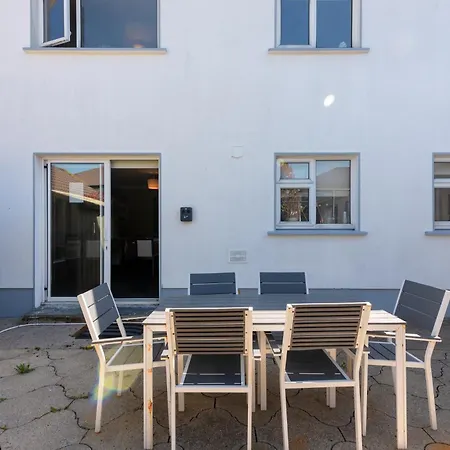 Avalon House Gasthof