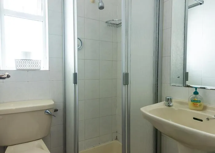 Avalon House * Голуэй