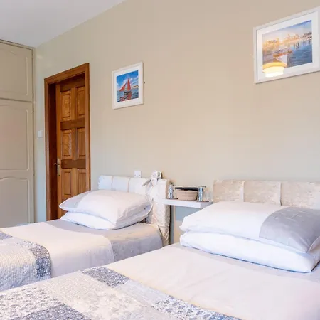 Avalon House 게스트하우스 골웨이