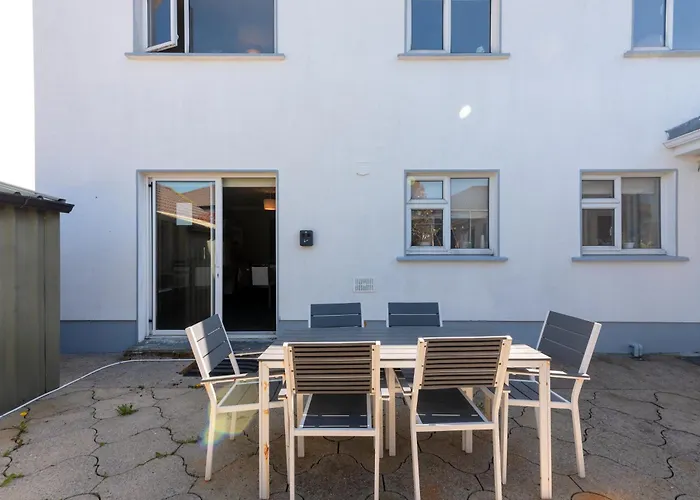 Avalon House Гостевой дом