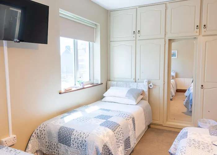 Avalon House * Galway