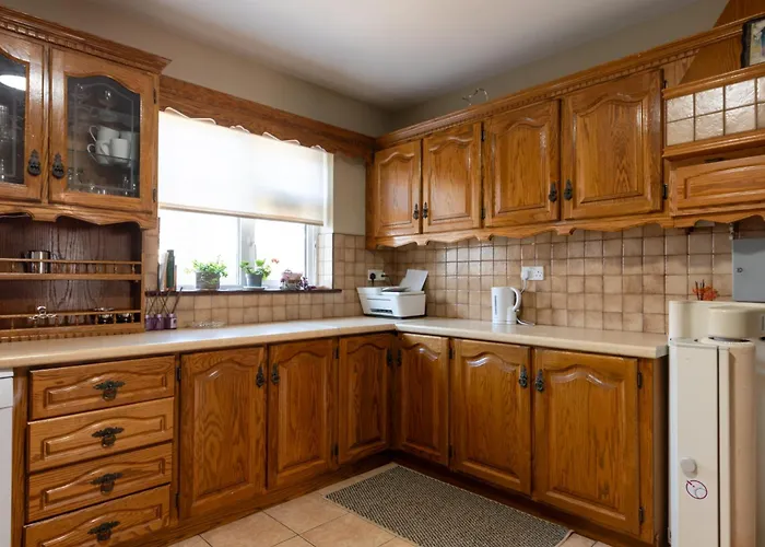 Avalon House * Galway